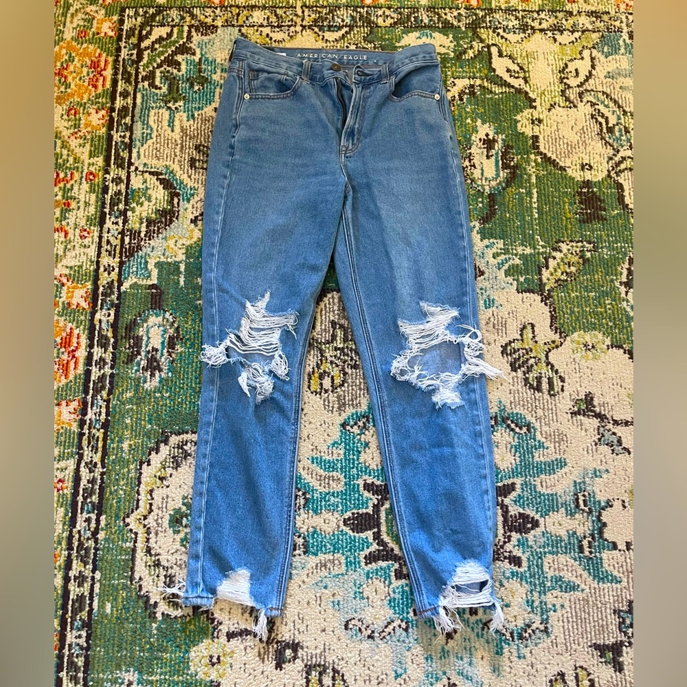American Eagle Mom Jean Size 4 Regular